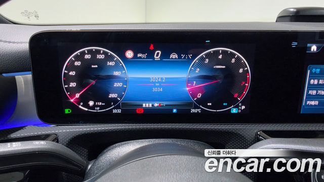 Mercedes-Benz CLA-Class 2026 — photo 15