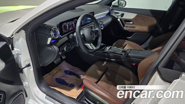 Mercedes-Benz CLA-Class 2026 — photo 18