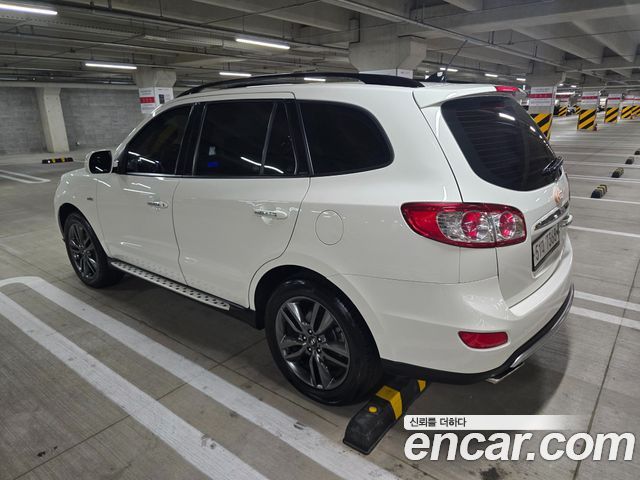 Hyundai Santafe 2012 — photo 4