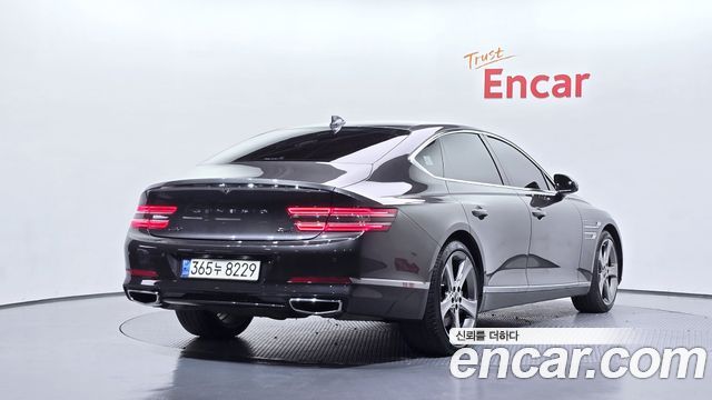 Genesis G80 2022 — photo 2