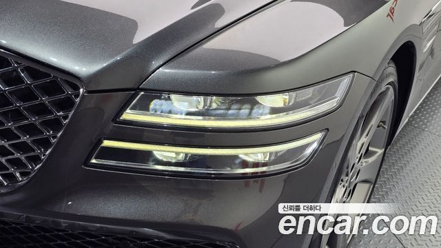 Genesis G80 2022 — photo 8