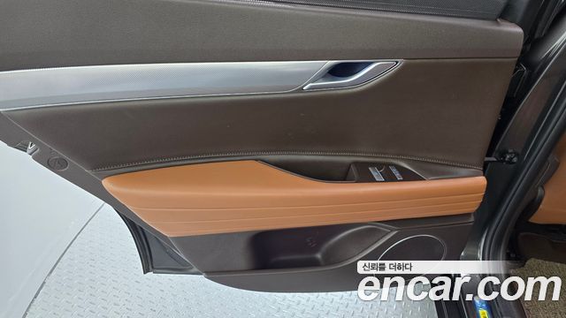 Genesis G80 2022 — photo 15