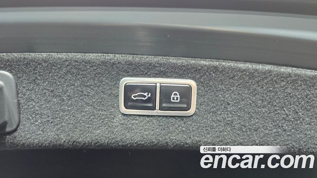 Genesis G80 2022 — photo 27