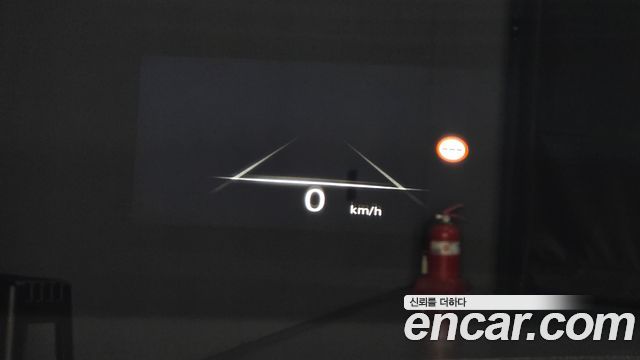 Genesis G80 2022 — photo 29