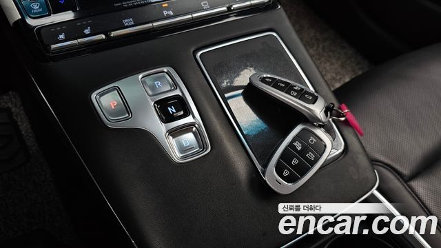 Hyundai Grandeur 2023 — photo 12