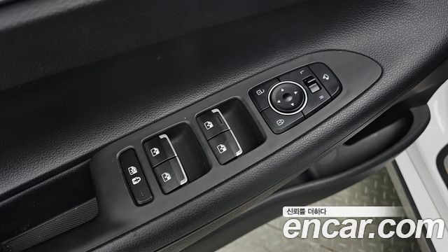 Hyundai Grandeur 2023 — photo 26