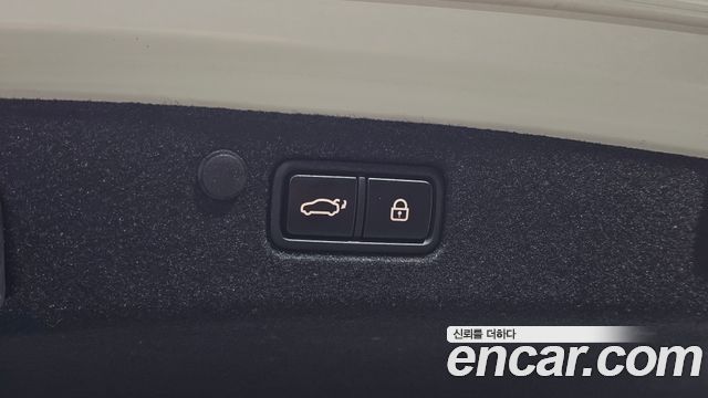 Hyundai Grandeur 2023 — photo 33