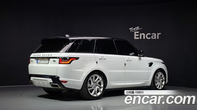Land Rover Range Rover Sport 2018 — photo 2