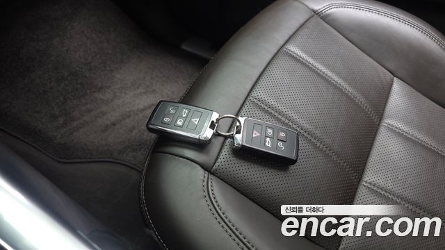 Land Rover Range Rover Sport 2018 — photo 20