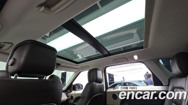 Land Rover Range Rover Sport 2018 — photo 22