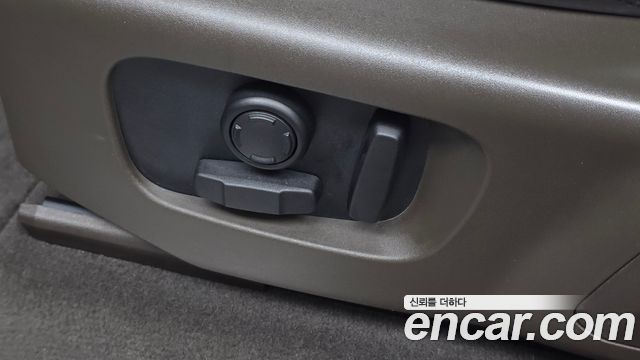 Land Rover Range Rover Sport 2018 — photo 24