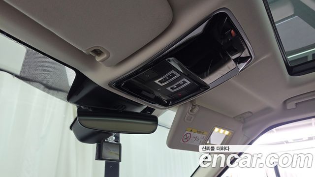 Land Rover Range Rover Sport 2018 — photo 28