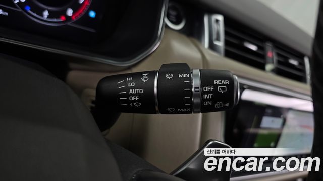 Land Rover Range Rover Sport 2018 — photo 30