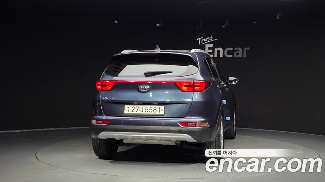 Kia Sportage 2018 — photo 4