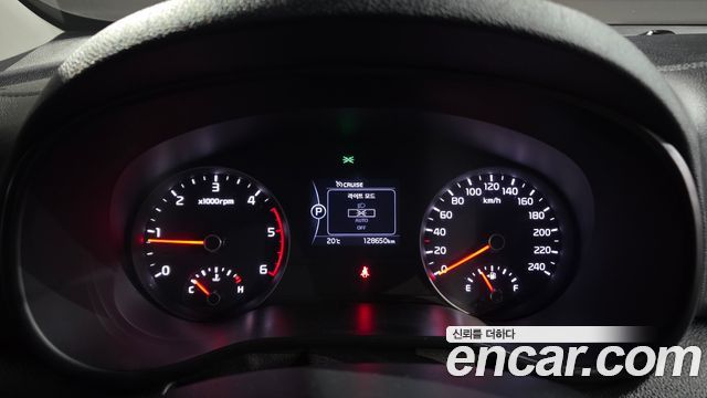 Kia Sportage 2018 — photo 8