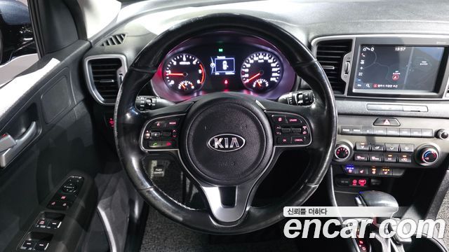Kia Sportage 2018 — photo 13