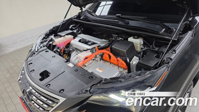 Lexus NX 2021 — photo 6
