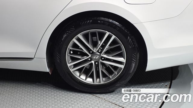 Hyundai Grandeur 2019 — photo 7