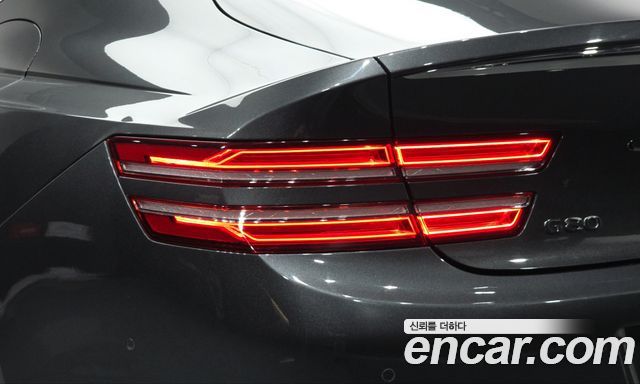 Genesis G80 2021 — photo 9