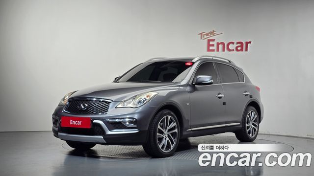 Infiniti QX50 2017 — photo 1