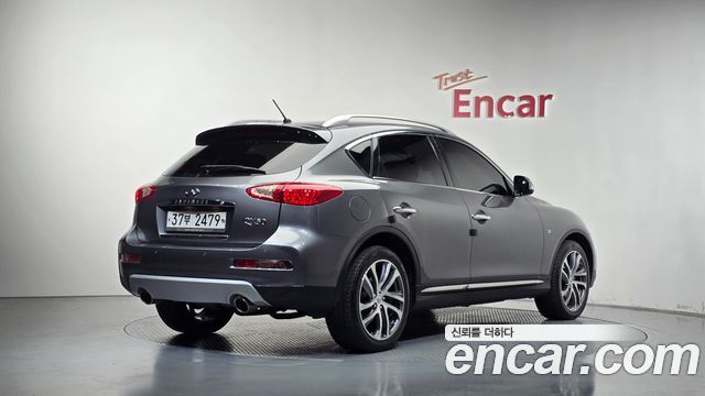 Infiniti QX50 2017 — photo 2