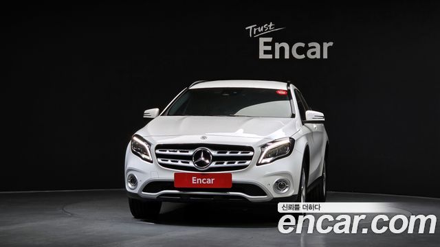 Mercedes-Benz GLA-Class 2019 — photo 3