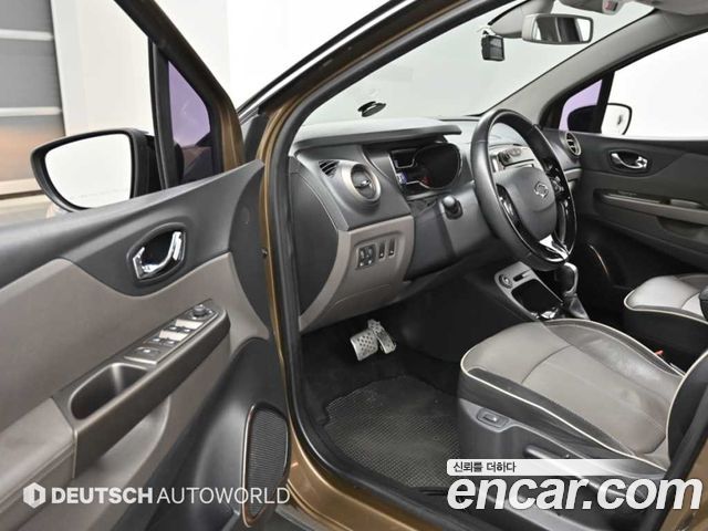 Renault Korea QM3 2016 — photo 11
