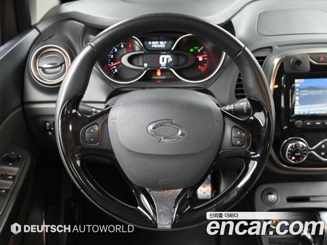 Renault Korea QM3 2016 — photo 13