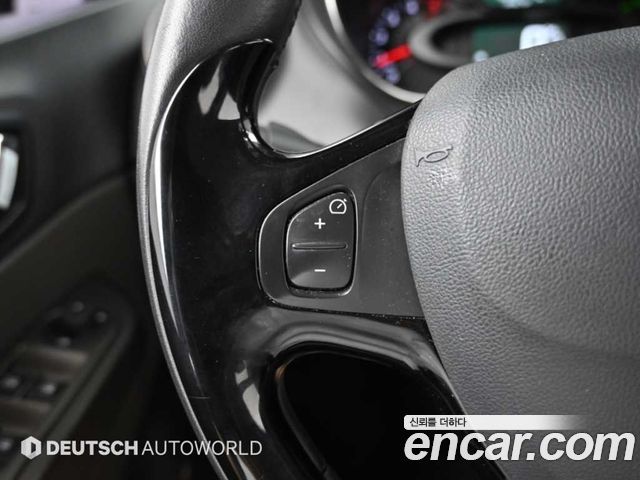 Renault Korea QM3 2016 — photo 16