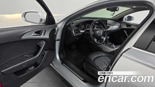 Audi A6 2012 — photo 10