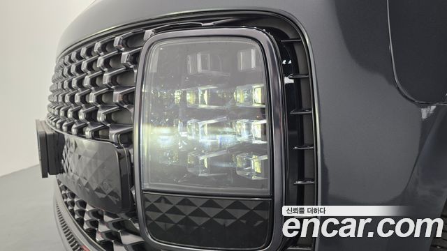 Hyundai Staria 2022 — photo 8
