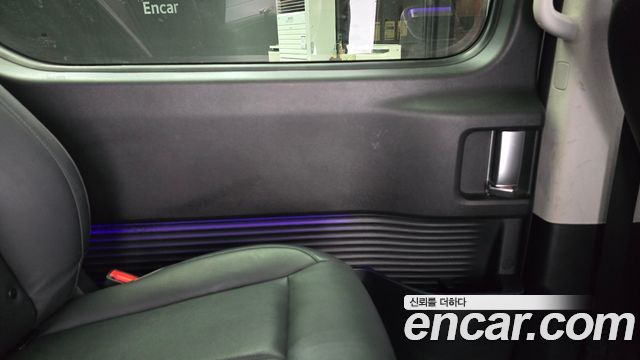 Hyundai Staria 2022 — photo 15