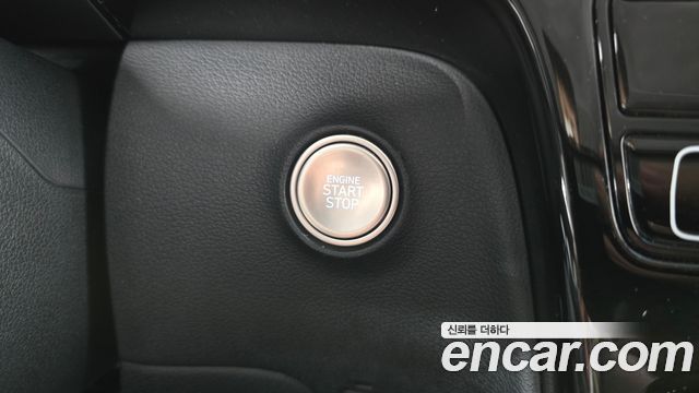 Hyundai Staria 2022 — photo 27