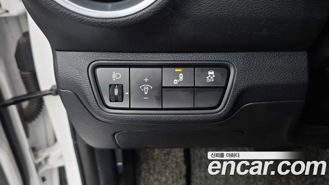 Kia K3 2022 — photo 17