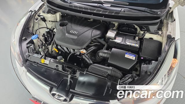 Hyundai AVANTE 2014 — photo 6