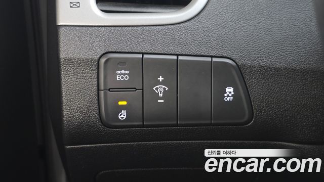 Hyundai AVANTE 2014 — photo 26