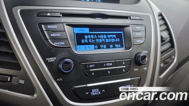 Hyundai AVANTE 2014 — photo 30