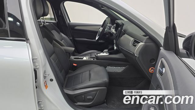 Renault Korea XM3 2023 — photo 11