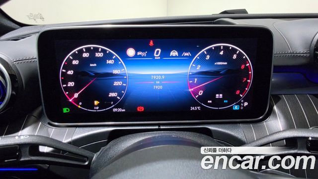 Mercedes-Benz CLE-Class 2025 — photo 15