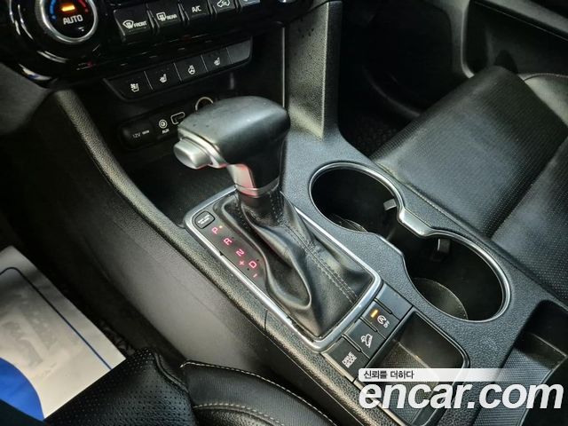 Kia Sportage 2017 — photo 8