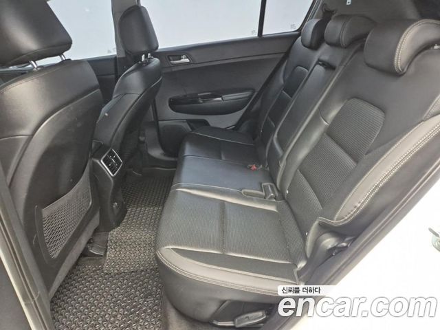 Kia Sportage 2017 — photo 12