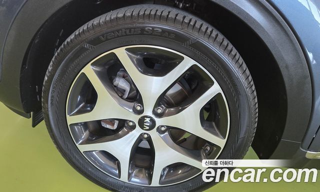 Kia Sportage 2016 — photo 5