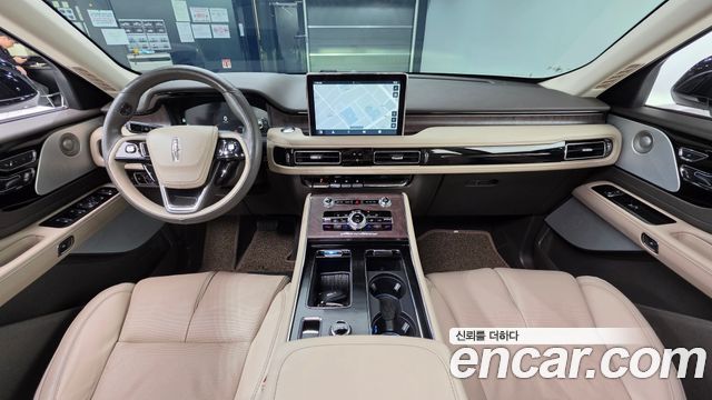 Lincoln Aviator 2023 — photo 7