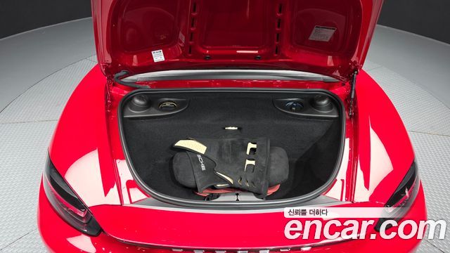 Porsche 718 2019 — photo 20