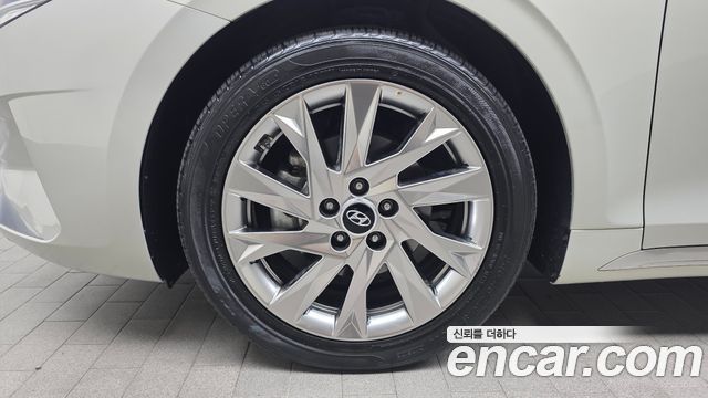 Hyundai Grandeur 2022 — photo 5