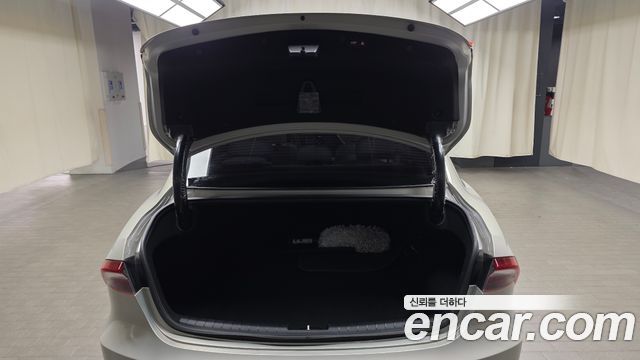 Hyundai Grandeur 2022 — photo 23