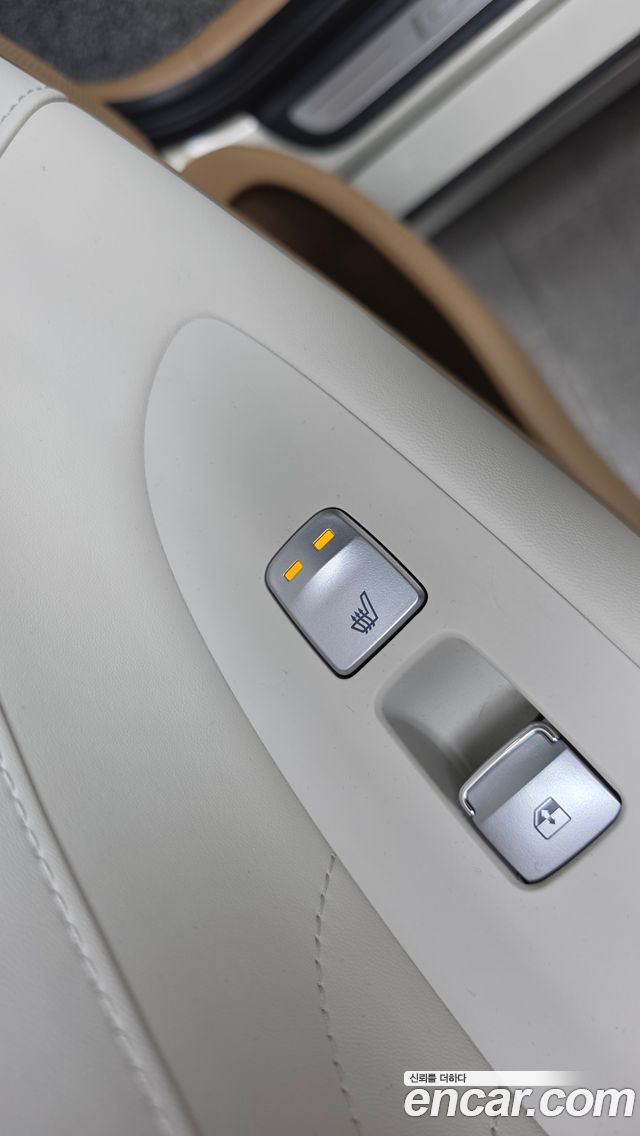 Hyundai Grandeur 2022 — photo 24