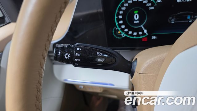 Hyundai Grandeur 2022 — photo 28