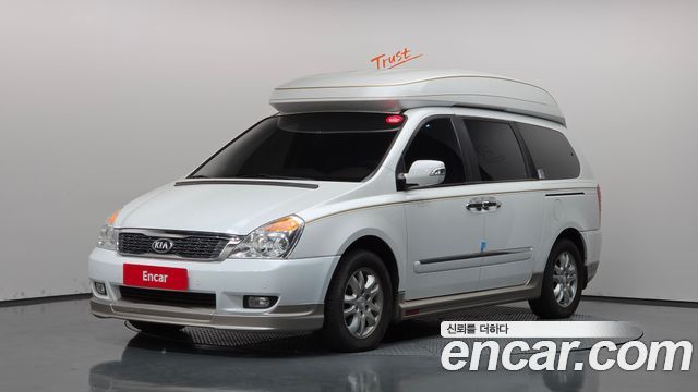 Kia Canival 2014 — photo 1