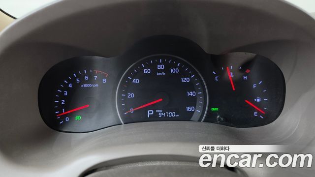 Kia Canival 2014 — photo 11